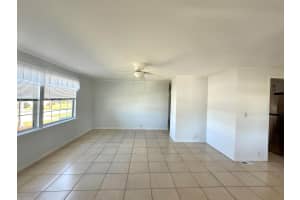 7557 SE Swan Avenue, Hobe Sound, FL 33455 Sold 05/16/25