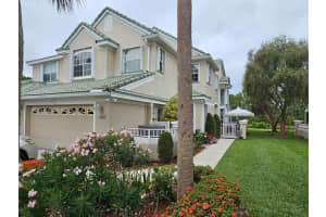 1687 SW Harbour Isles Circle, Port Saint Lucie, FL 34986 Sold 08/05/25