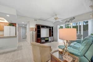 969 Sonesta Avenue NE 101, Palm Bay, FL 32905 Sold 06/27/25