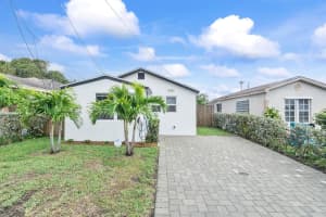 135 NE 11th Avenue, Boynton Beach, FL 33435 Sold 07/21/25
