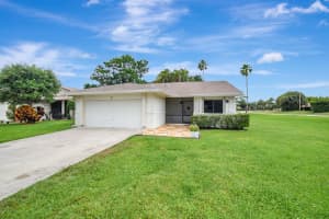 2 Fawlklands Circle Circle, Boynton Beach, FL 33426 Sold 05/23/25