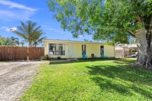 3090 Sw Edwards Avenue, Palm City