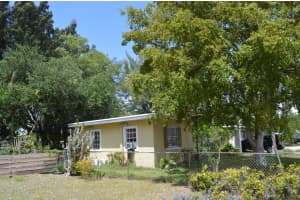 631 E Street, Lake Worth Beach, FL 33460 - MLS#R11080170