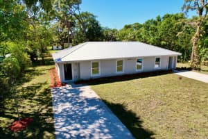 2703 Avenue G B, Fort Pierce, FL 34947 - MLS#R11080184