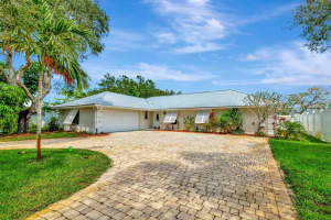 18395 SE County Line Road, Tequesta, FL 33469 Sold 08/08/25