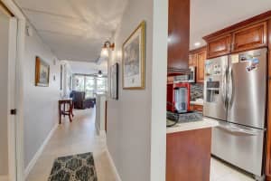 19 Royal Palm Way 205, Boca Raton, FL 33432 - MLS#R11080353