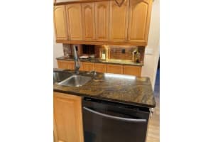 MLS# R11080373, Boca Raton, Florida 33433