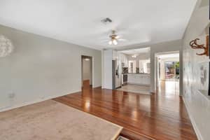 621 N Ocean Breeze, Lake Worth Beach, FL 33460 Sold 06/27/25