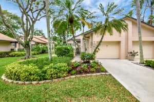 5231 Fairway Woods Drive 3311, Delray Beach