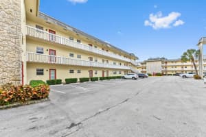 4321 16th Street, Lauderhill, FL 33313 - MLS#R11080392