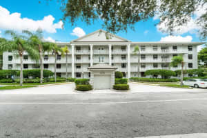 3710 Whitehall Drive 203, West Palm Beach