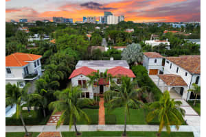 225 Pershing Way, West Palm Beach, FL 33401 - MLS#R11080421