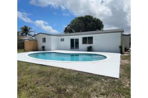311 NW 37th Street, Deerfield Beach, FL 33064 Sold 06/20/25