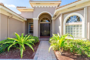9274 Pineville Drive, Lake Worth, FL 33467 Sold 05/30/25