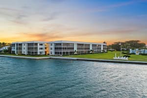 100 Waterway Road E305, Tequesta