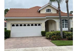 813 SW Saint Andrews Cove, Port Saint Lucie, FL 34986 Sold 08/29/25