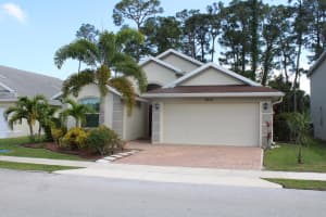 9553 Seaspray Dr Drive, Fort Pierce, FL 34945 Sold 05/30/25