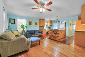 901 18th Avenue N, Lake Worth Beach, FL 33460 - MLS#R11080577