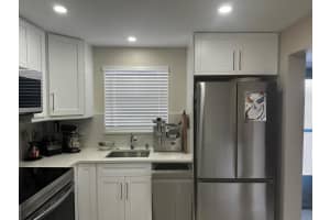 725 Lori Drive 306, Palm Springs, FL 33461 - MLS#R11080631