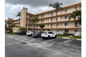 6935 Huntington Lane 205, Delray Beach