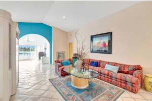 9835 Harbour Lake Circle, Boynton Beach, FL 33437 Sold 05/22/25