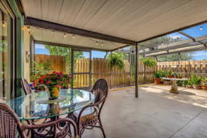 1030 Manor Dr 1030, Palm Springs, FL 33461 Sold 07/02/25
