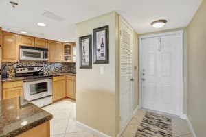 3300 W Rolling Hills Circle 705, Davie, FL 33328 - MLS#R11080785