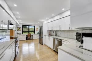 7578 Regency Lake Drive 201, Boca Raton, FL 33433 Sold 07/17/25