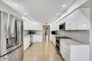 7578 Regency Lake Drive 201, Boca Raton, FL 33433 Sold 07/17/25