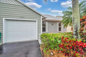 2626 SE Tropical East Circle, Port Saint Lucie, FL 34952 Sold 06/06/25
