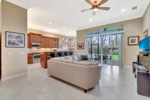 6722 Watertown Drive, Boynton Beach