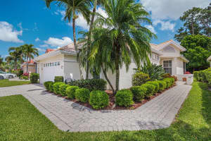 426 SW Horseshoe Bay, Port Saint Lucie, FL 34986 Sold 06/24/25