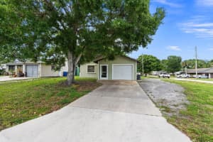 2906 1st Street, Vero Beach, FL 32968 Sold 08/01/25