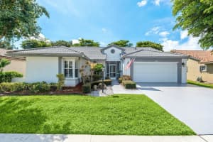8261 Lake Cypress Road, Lake Worth, FL 33467 - MLS#R11080844