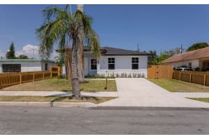 715 37th Street, West Palm Beach, FL 33407 Sold 07/31/25