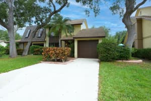 1054 Raintree Drive, Palm Beach Gardens, FL 33410 Sold 06/16/25