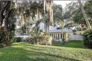 576 SW Rustic Circle, Stuart, FL 34997 Sold 07/28/25