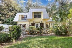 576 SW Rustic Circle, Stuart, FL 34997 Sold 07/28/25