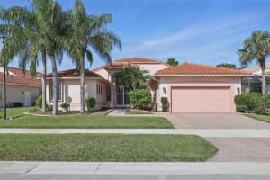 477 NW Blue Lake Drive, Port Saint Lucie, FL 34986 Sold 07/28/25