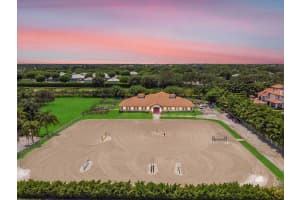 14883 Equestrian Way, Wellington