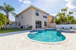 MLS# R11081077, Green Acres, Florida 33463