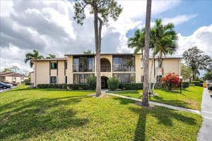 432 Pine Glen Lane D1, Greenacres, FL 33463 Sold 05/30/25