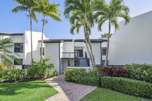 3706 Bridgewood Drive 3706, Boca Raton