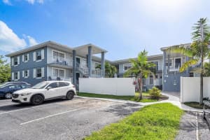 801 Andrews Avenue 5, Delray Beach, FL 33483 - MLS#R11081175