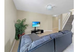 391 Gazetta Way, West Palm Beach, FL 33413 Sold 06/09/25