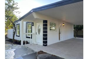 MLS# R11081293, Lake Worth, Florida 33462