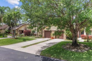 160 Ramblewood Circle, Royal Palm Beach, FL 33411 - MLS#R11081312