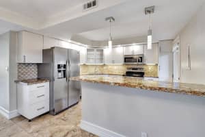 1 Harbourside Drive 4102, Delray Beach, FL 33483 - MLS#R11081363