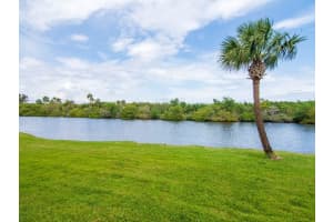 2800 Indian River Boulevard F8, Vero Beach, FL 32960 - MLS#R11081439