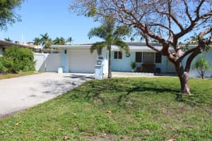 2333 SE 11th Street, Pompano Beach, FL 33062 - MLS#R11081440